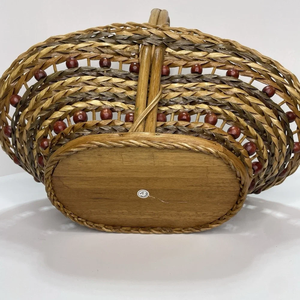 Large Vtg Willow Wicker Wood Bead Basket Handmade‎ Rattan 16.5x10.5